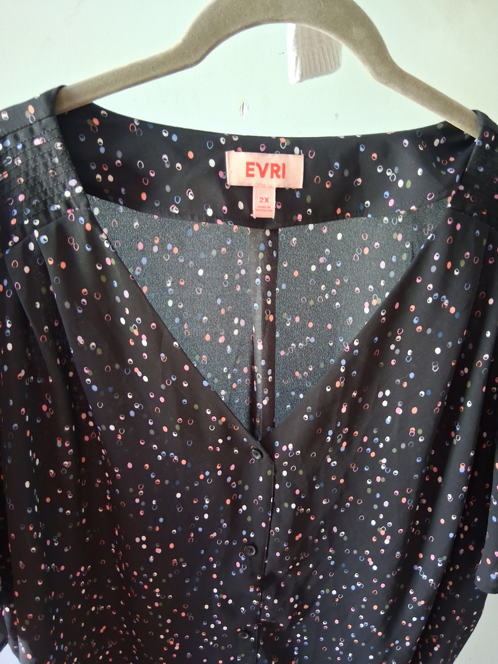 EVRI Black Dot-Print V-Neck Flutter-Sleee Blouse - Picture 2 of 5